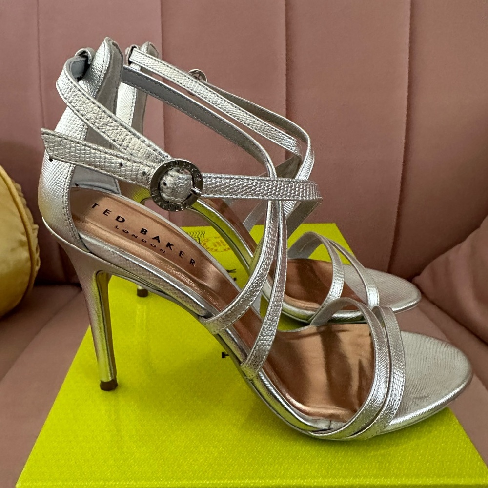Ted Baker FLORETL Strappy High Heel Sandal